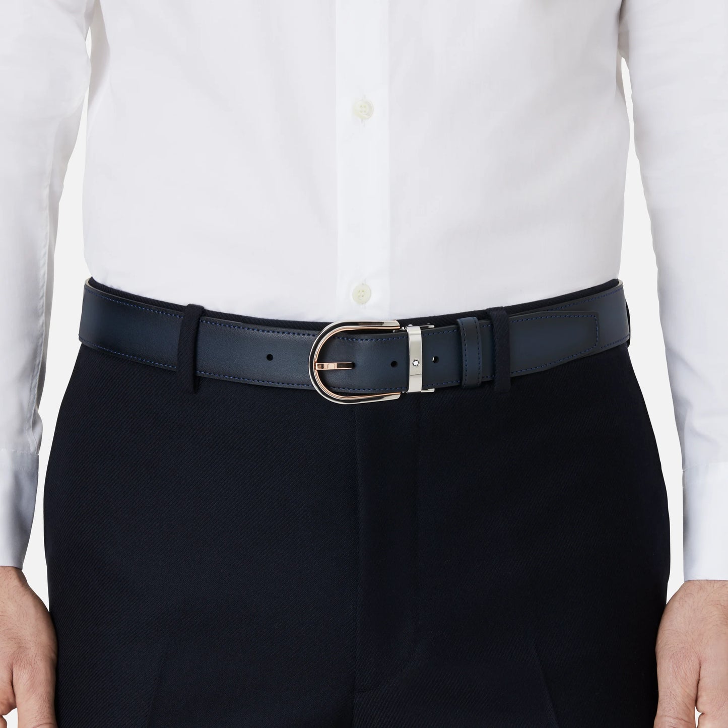 Cintura in pelle blu 35 mm con fibbia a ferro di cavallo