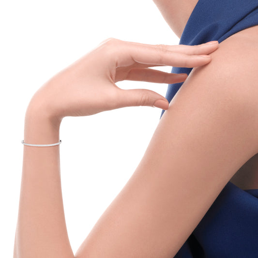 Recarlo Bracciale Rigido Bangle Oro Bianco 18 kt e Diamanti 0.58