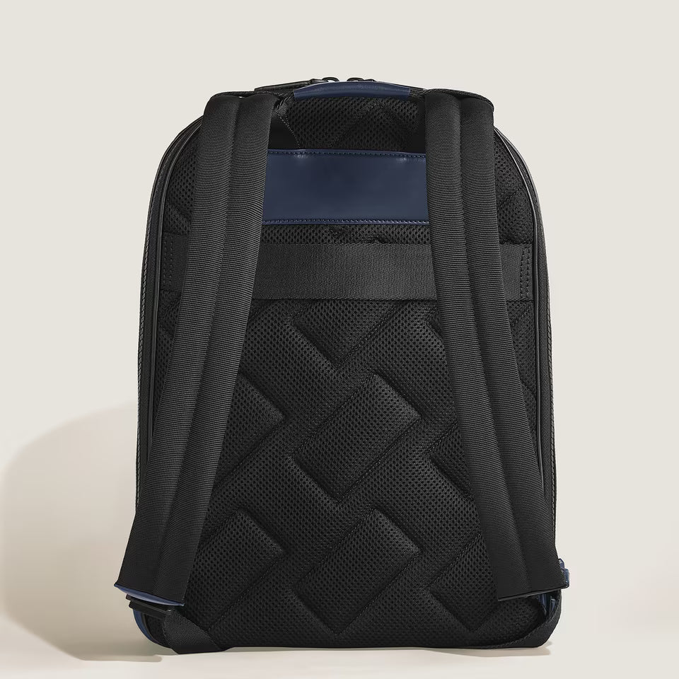 Montblanc Zaino Modello Grande con 3 Compartimenti in Pelle Extreme Blu 221134
