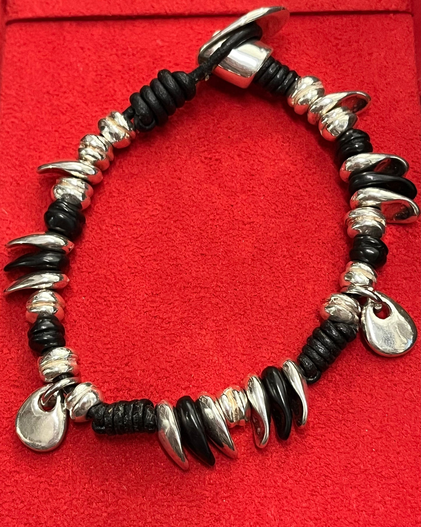 Madness Milano Bracciale In Pelle Con Pendenti