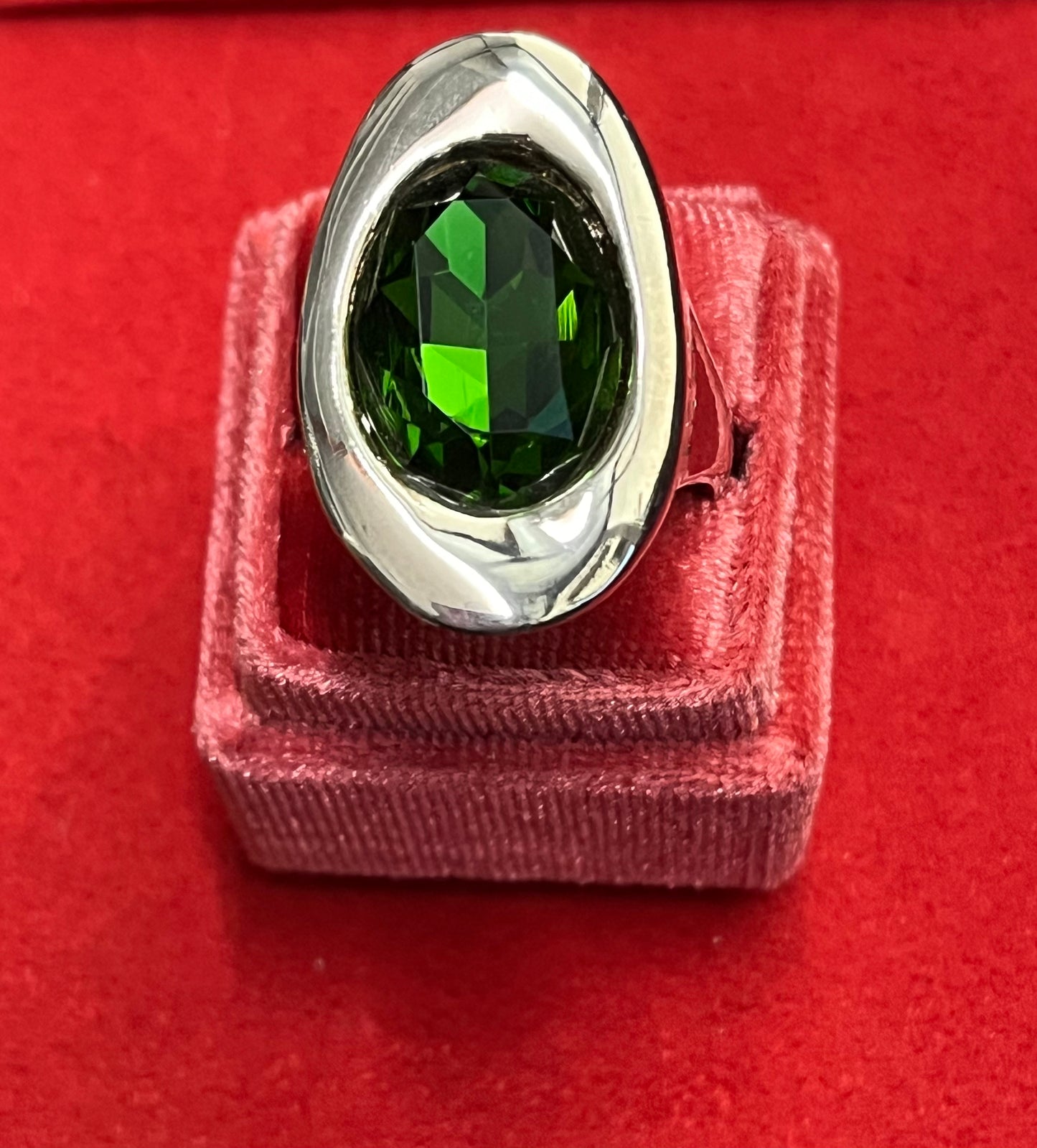 Madness Milano Anello Con Zircone Verde