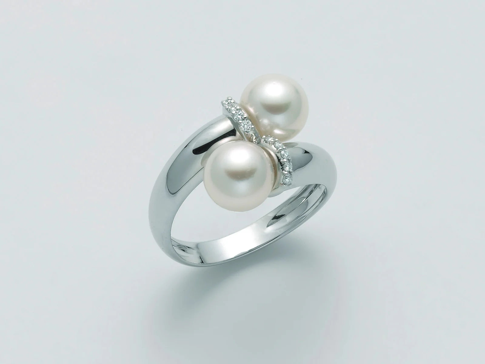 Nimei Anello Doppia Perla Akoya 7,5-8 In Oro Bianco E Diamanti