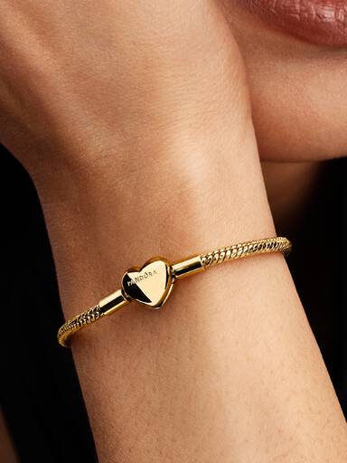 Pandora Bracciale Maglia Snake Sfaccettata con Chiusura a Cuore