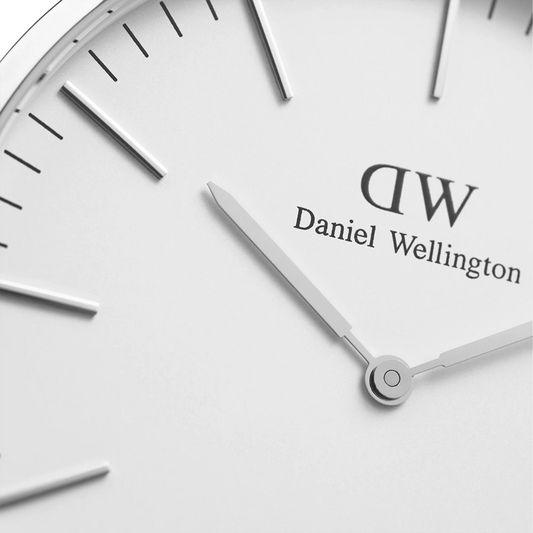 Daniel Wellington Orologio Classic Oxford Silver Blu e Rosso