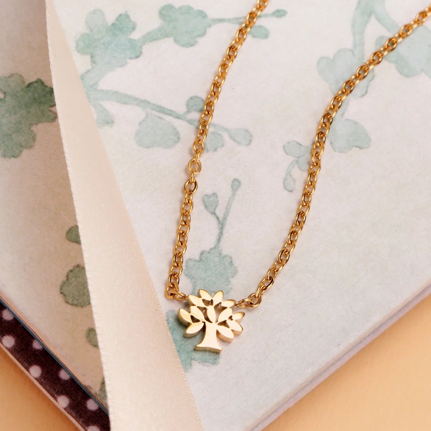 La Petite Story Collana Con Albero della Vita e Zircone