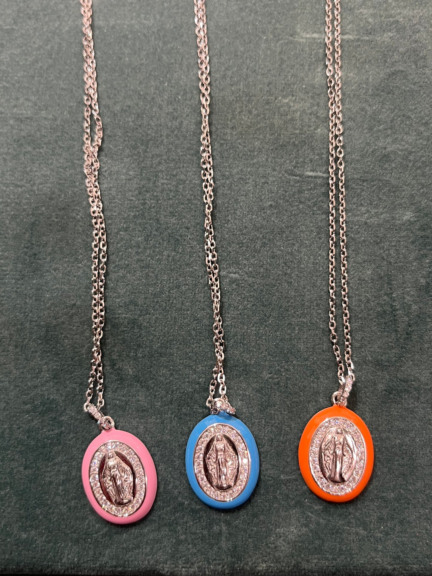 Le Fer Collana In Argento Con Madonna E Bordo Smaltato